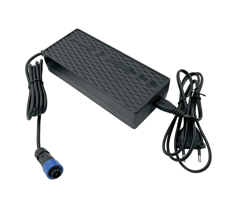 Nabíječka pro MiniRocket eDIRT 48V