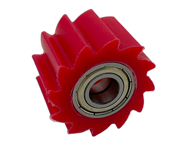 Pitbike rolnička řetězu zubatá, vnitřní průměr 10mm, červená