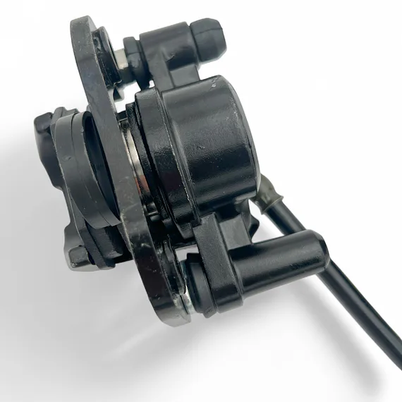 Zadní hydraulická brzda pro větší elektrické čtyřkolky