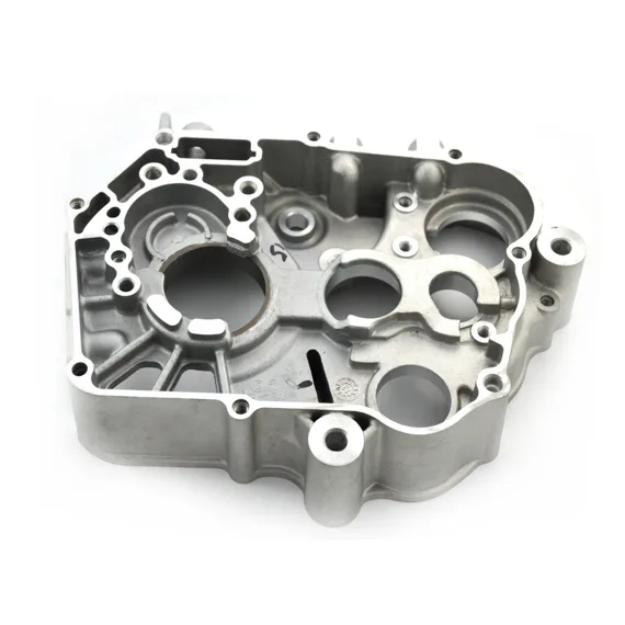 Pravý karter pro motor YX140
